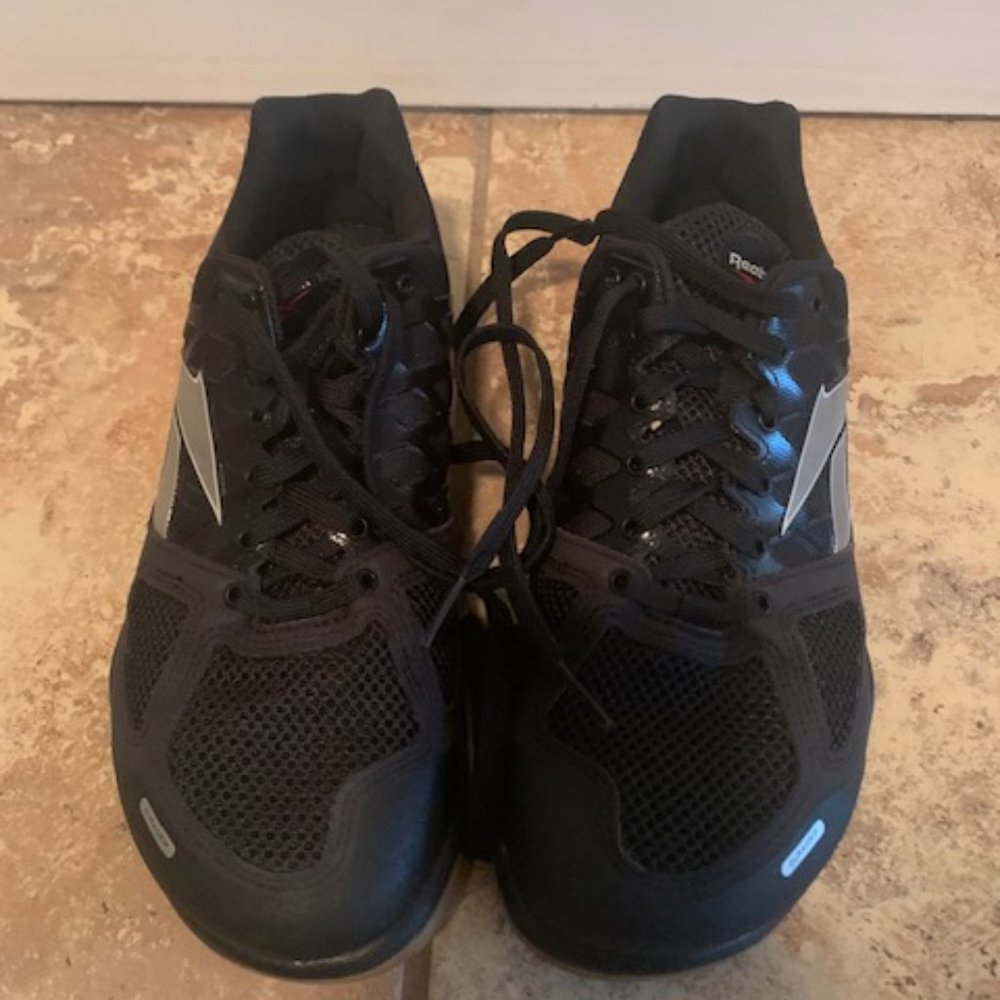Men's Reebok Nano 2.0 Training Shoe, Worn 2x - Size 8 in Men's = 9.5 in Women's